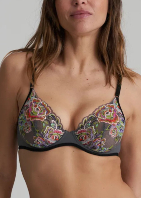 Soutien-gorge dcollet plongeant 