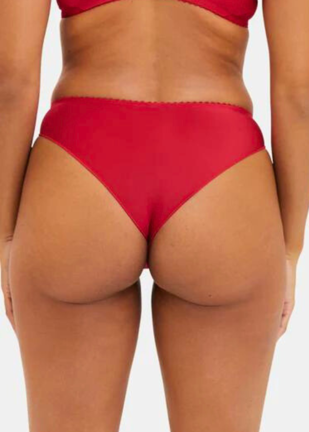 Tanga Sans Complexe