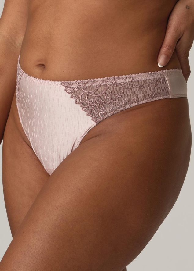 String Prima Donna Vintage Pink