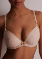 Soutien-gorge push up  armatures 