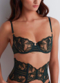 Soutien-gorge Corbeille  Armatures 